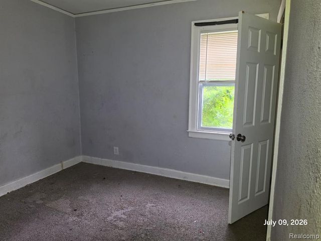 15730 Ohio Street, Detroit, MI 48238