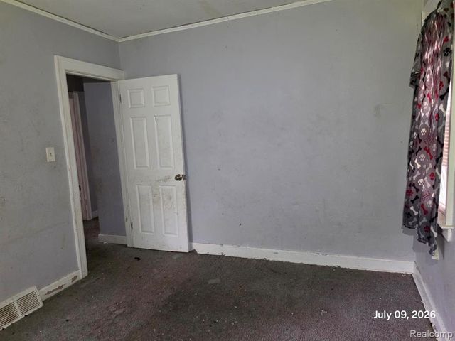 15730 Ohio Street, Detroit, MI 48238