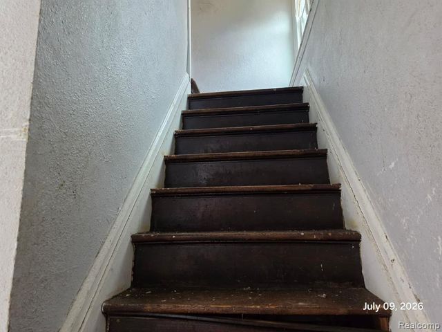 15730 Ohio Street, Detroit, MI 48238