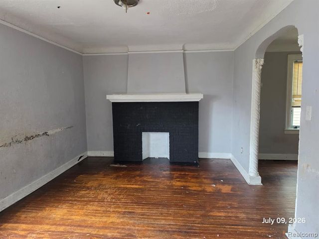 15730 Ohio Street, Detroit, MI 48238