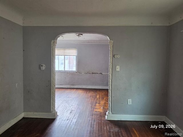 15730 Ohio Street, Detroit, MI 48238