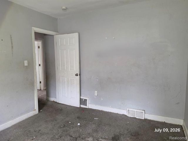 15730 Ohio Street, Detroit, MI 48238