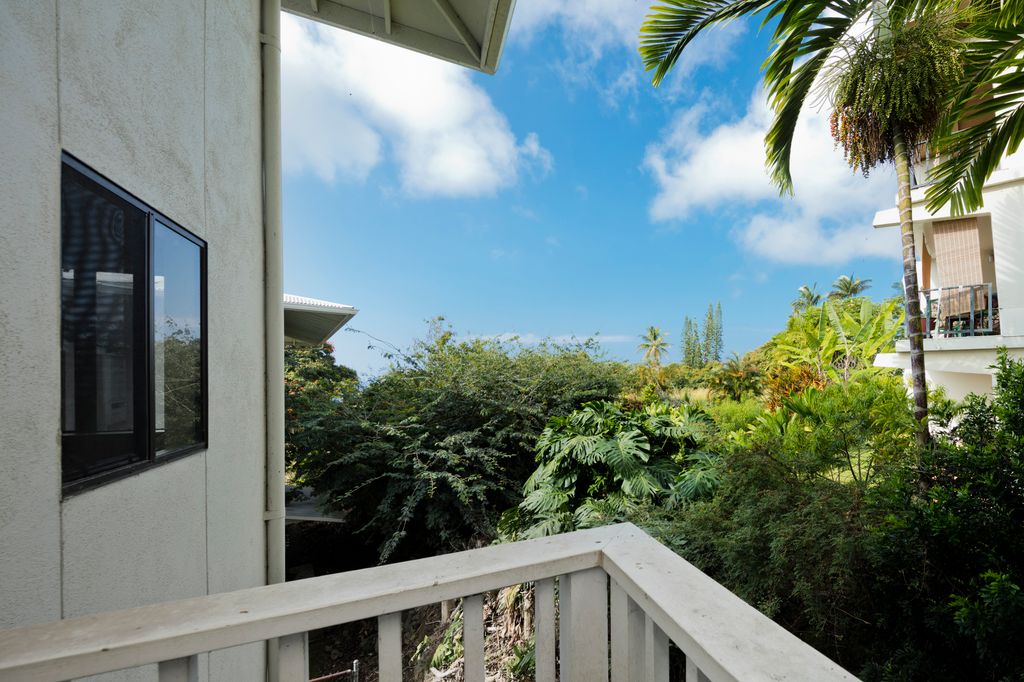 Image 1 of property listing at 82-6065 CAPT COOK OCEAN VIEW, #B203, Captain Cook, HI 96704