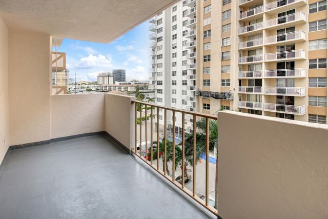 1865 S Ocean Drive 6c, Hallandale Beach, FL 33009