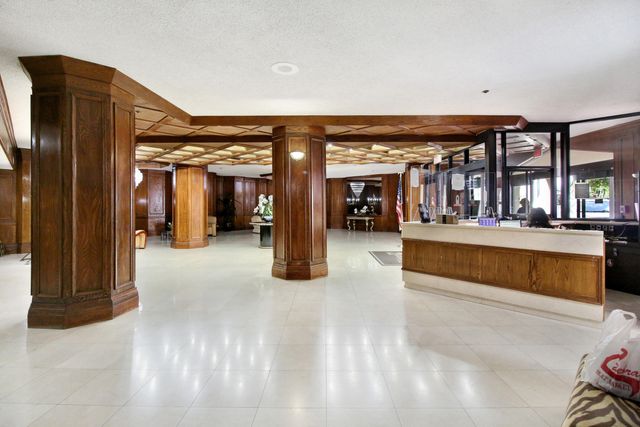 1865 S Ocean Drive 6c, Hallandale Beach, FL 33009