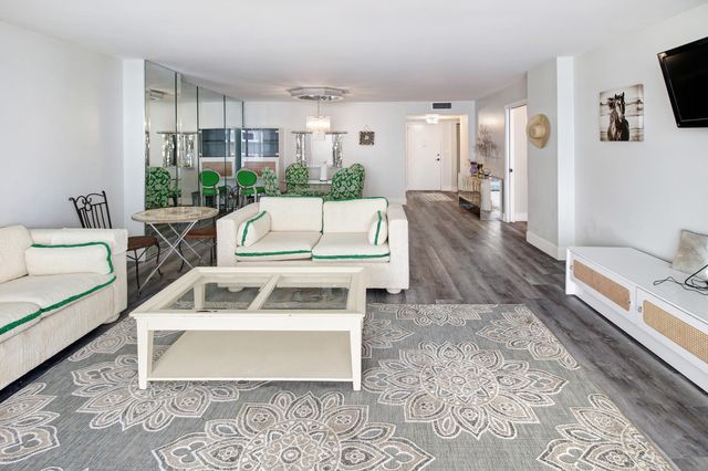 1865 S Ocean Drive 6c, Hallandale Beach, FL 33009