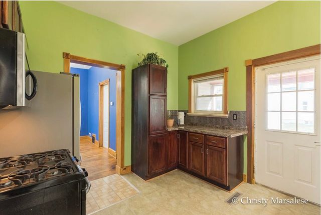 917 S Bridge Street, Belding, MI 48809