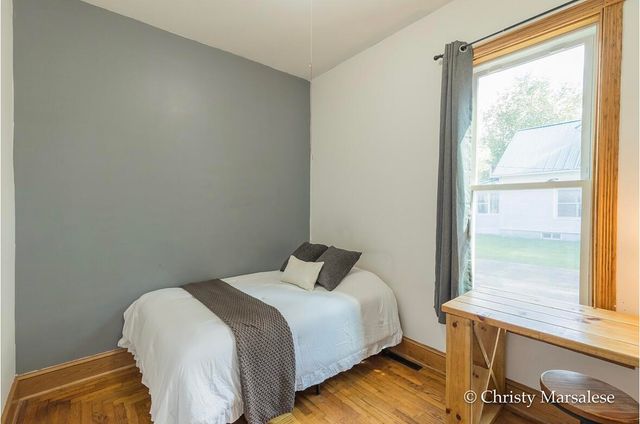 917 S Bridge Street, Belding, MI 48809