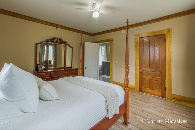 917 S Bridge Street, Belding, MI 48809