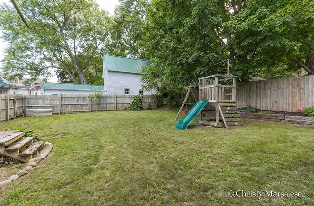 917 S Bridge Street, Belding, MI 48809