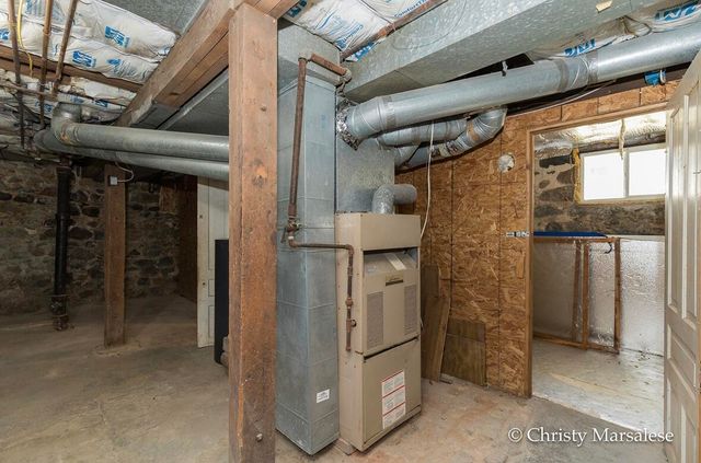 917 S Bridge Street, Belding, MI 48809