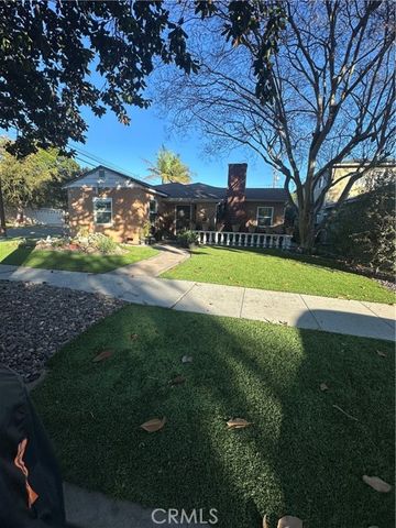 2690 Oregon, Long Beach, CA 90806