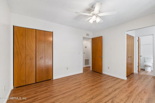 702 MEADOWBROOK Drive 2, Orange Park, FL 32073