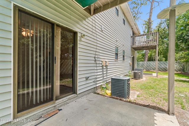 702 MEADOWBROOK Drive 2, Orange Park, FL 32073