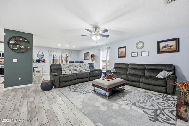 2376 BONNIE LAKES Drive, Green Cove Springs, FL 32043