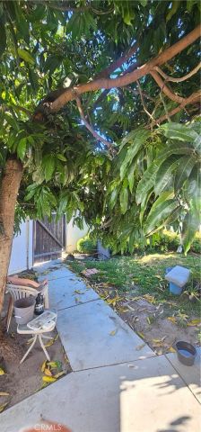 6219 Lanto, Bell Gardens, CA 90201