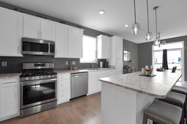 297 Mahogany Lane, Commercial Point, OH 43116