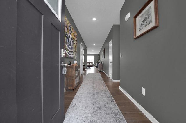 297 Mahogany Lane, Commercial Point, OH 43116