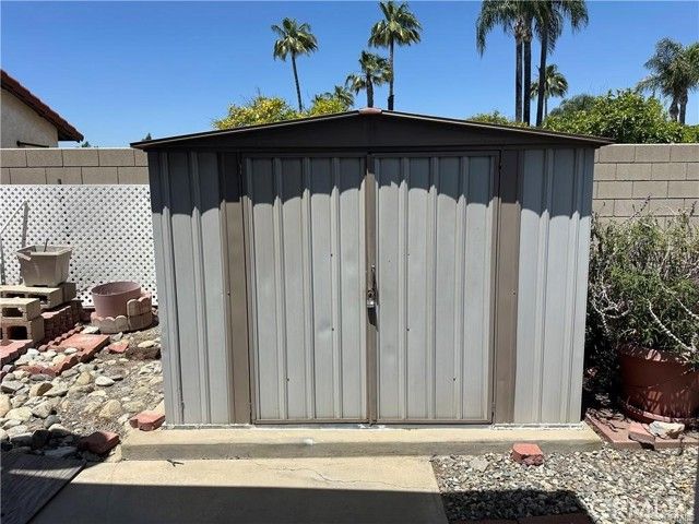 2598 Ayala 34, Rialto, CA 92377