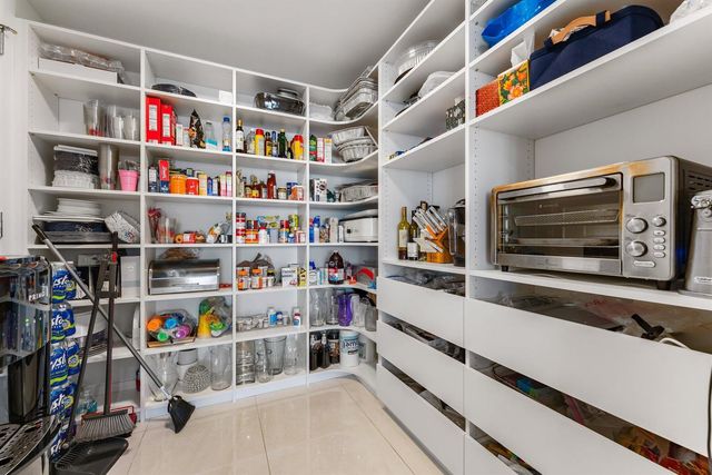 5000 N Ocean Drive 1003, Singer Island, FL 33404