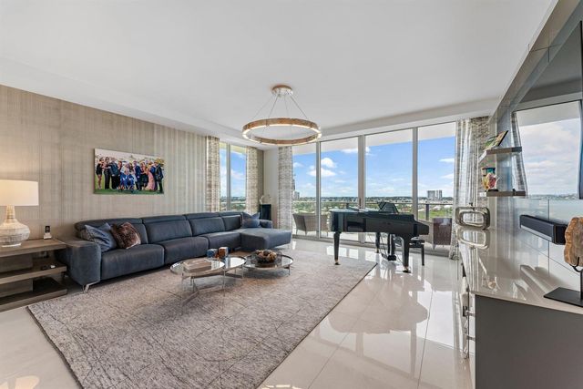 5000 N Ocean Drive 1003, Singer Island, FL 33404