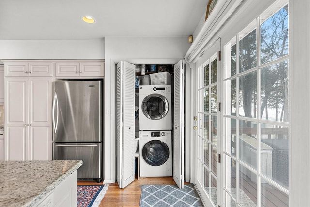 5141 EDGEWATER BEACH ROAD, Green Bay, WI 54311