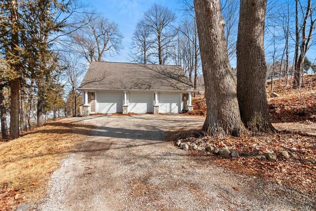 5141 EDGEWATER BEACH ROAD, Green Bay, WI 54311