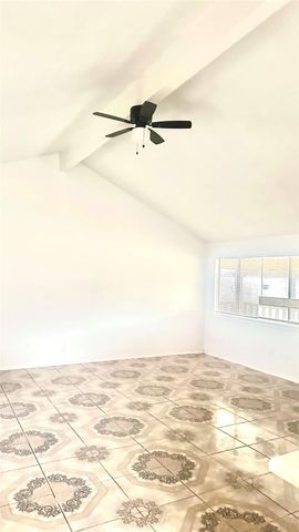 2743 Flintrock Circle, Houston, TX 77067