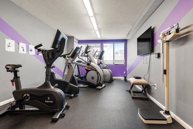 250 Hammond Pond Parkway 907N, Newton, MA 02467