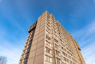 250 Hammond Pond Parkway 907N, Newton, MA 02467