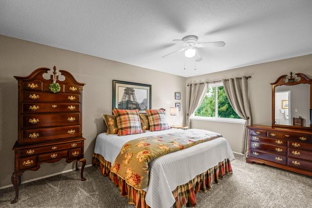 3100 Swallows Nest Dr, Sacramento, CA 95833