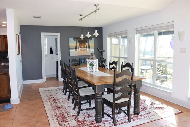 9980 Shoreline Drive, Wills Point, TX 75169