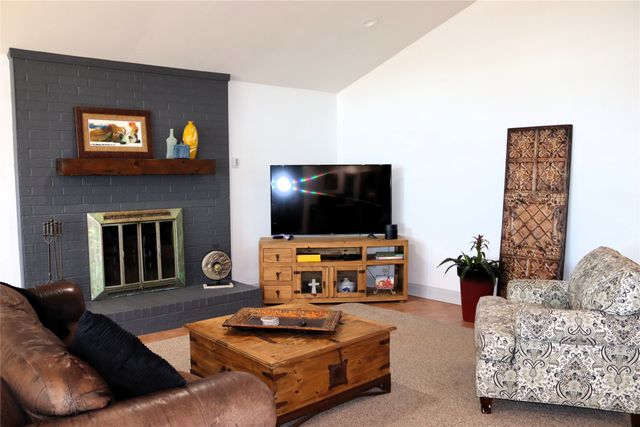 9980 Shoreline Drive, Wills Point, TX 75169