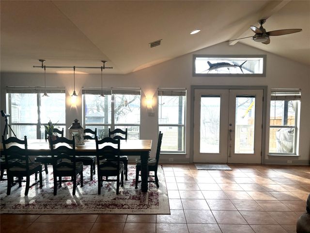 9980 Shoreline Drive, Wills Point, TX 75169