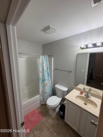 81 Precious Memories Lane, Elizabethtown, NC 28337