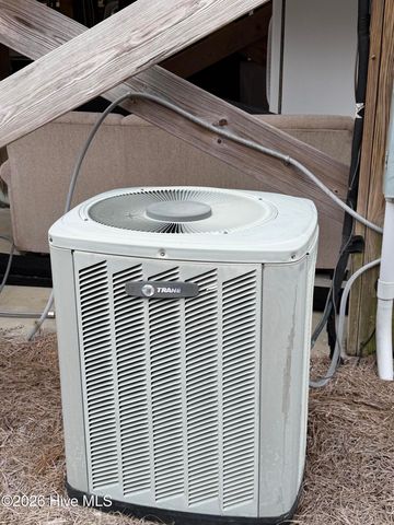 81 Precious Memories Lane, Elizabethtown, NC 28337