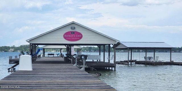 81 Precious Memories Lane, Elizabethtown, NC 28337