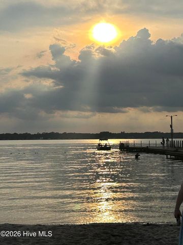 81 Precious Memories Lane, Elizabethtown, NC 28337