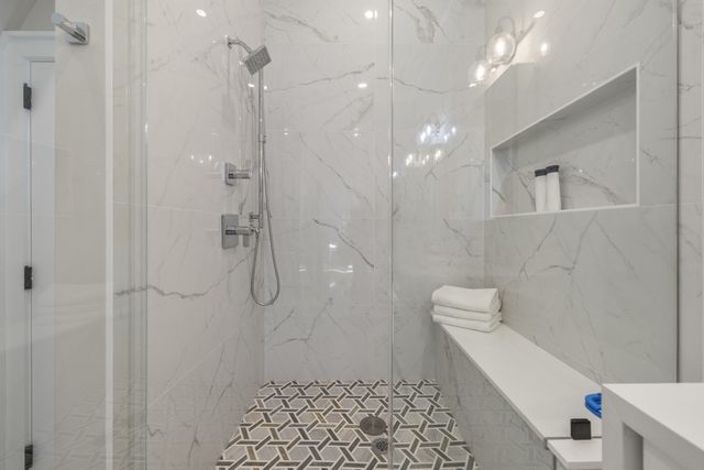 579 Centre St, Newton, MA 02458