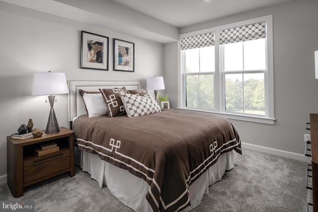 21789 Express Ter Lot #1127, Ashburn, VA 20147