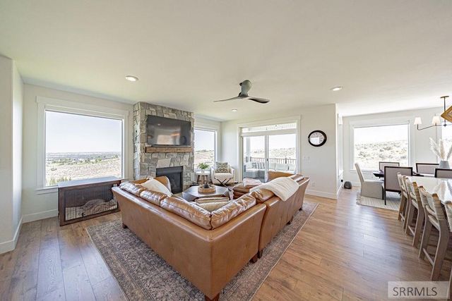 6097 E 65th S, Idaho Falls, ID 83406