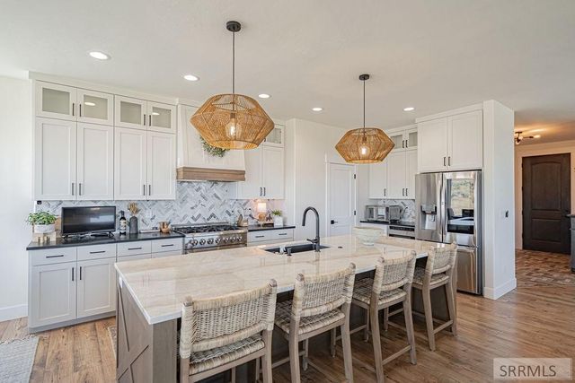 6097 E 65th S, Idaho Falls, ID 83406