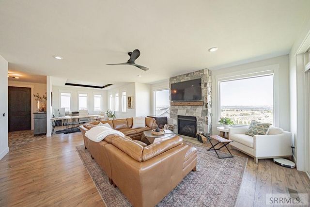 6097 E 65th S, Idaho Falls, ID 83406