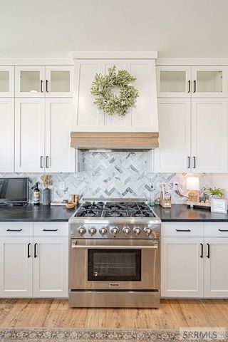 6097 E 65th S, Idaho Falls, ID 83406