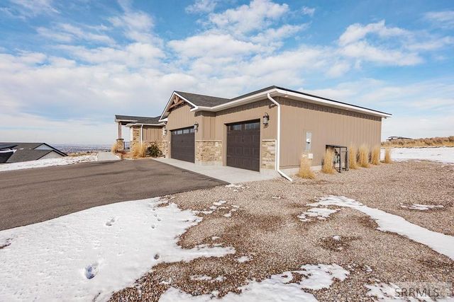 6097 E 65th S, Idaho Falls, ID 83406