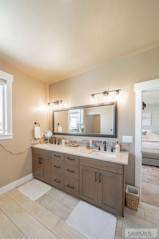 6097 E 65th S, Idaho Falls, ID 83406