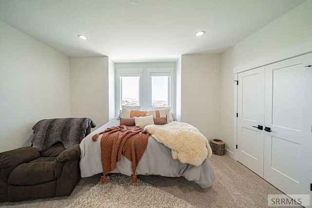 6097 E 65th S, Idaho Falls, ID 83406