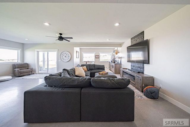 6097 E 65th S, Idaho Falls, ID 83406