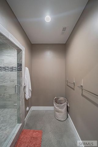 6097 E 65th S, Idaho Falls, ID 83406