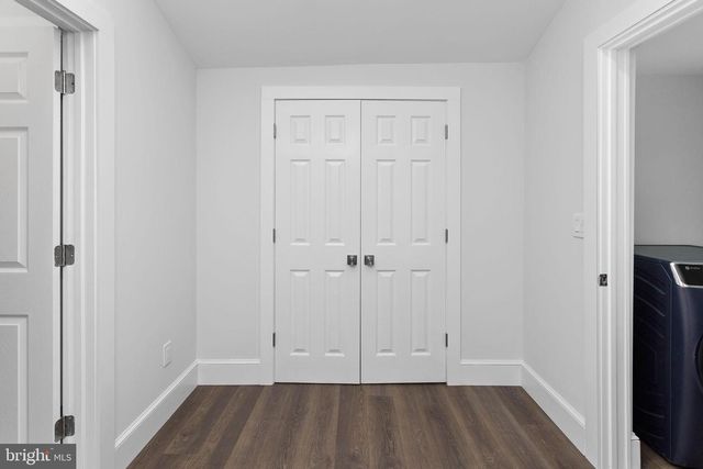 36 CHESTERFIELD RD, Columbus, NJ 08022